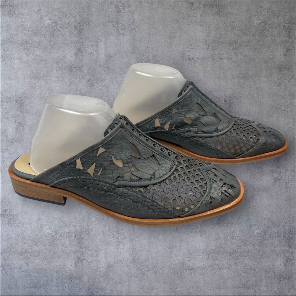 Free People Paramount Laser Cut Dark Grey Leather Mules Womens 41 US 11 Slip On